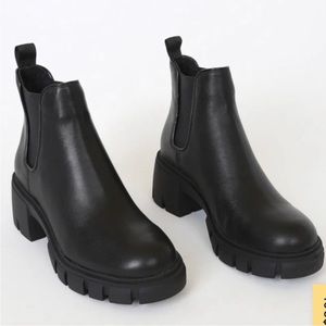 Steve Madden Howler Boots